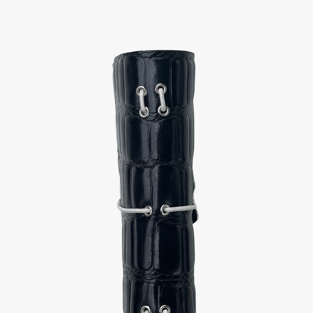 Carbó · Refillable Leather Case