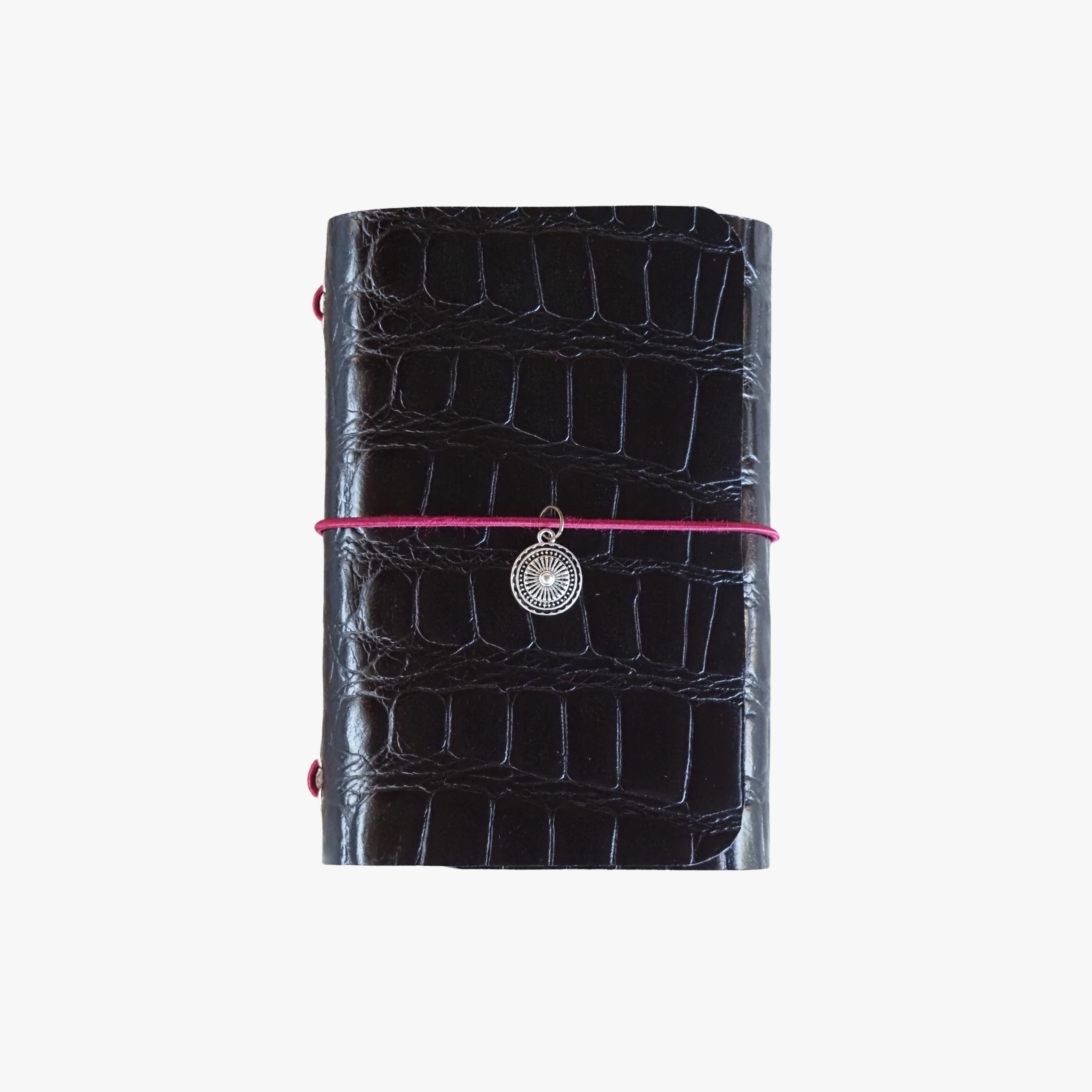 Carbó · Refillable Leather Case