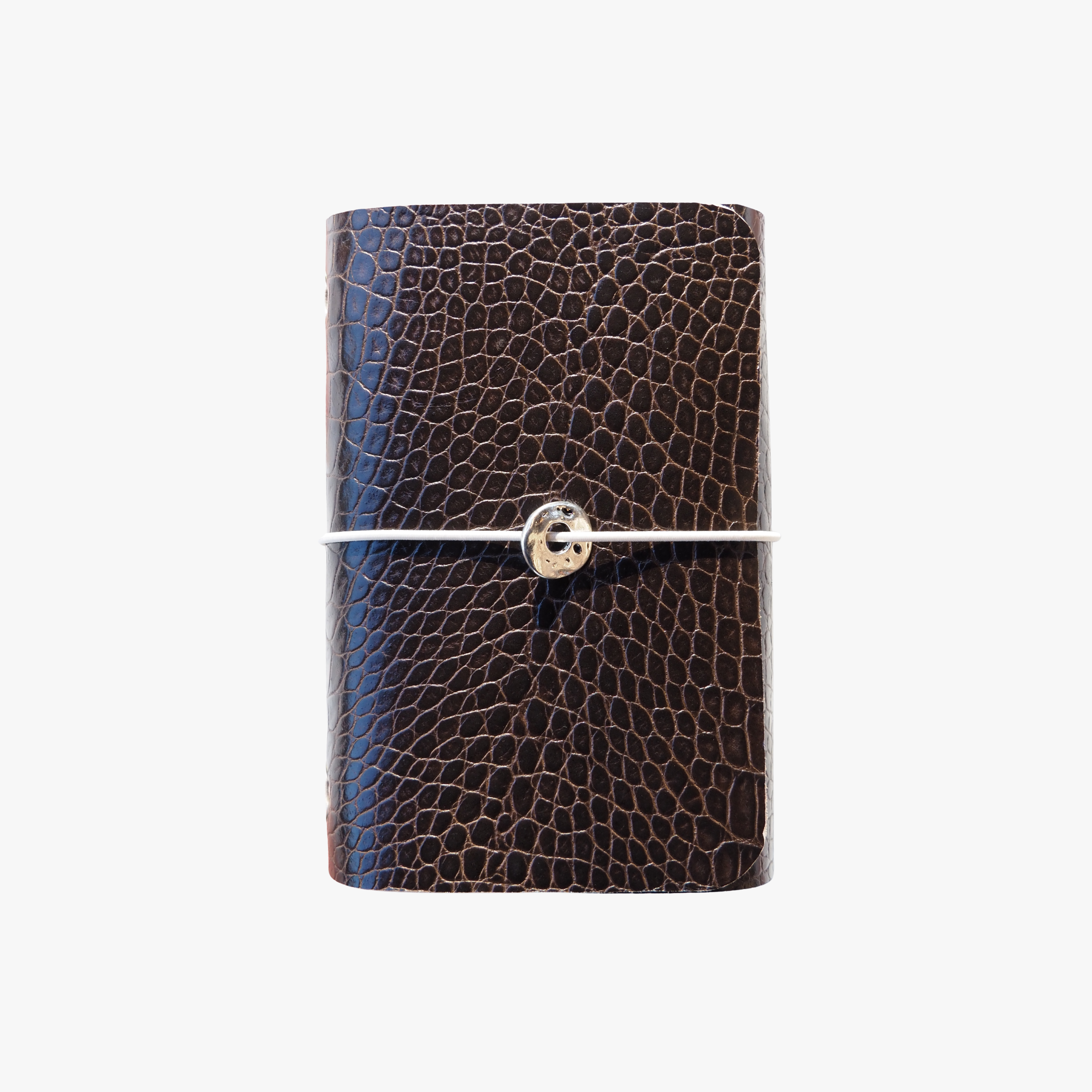 Escorça · Refillable Leather Case