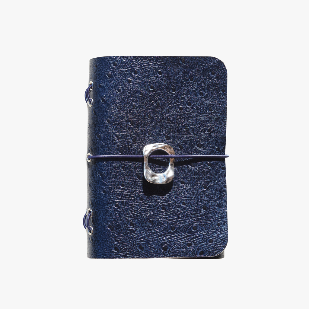 Iris · Funda de piel recargable