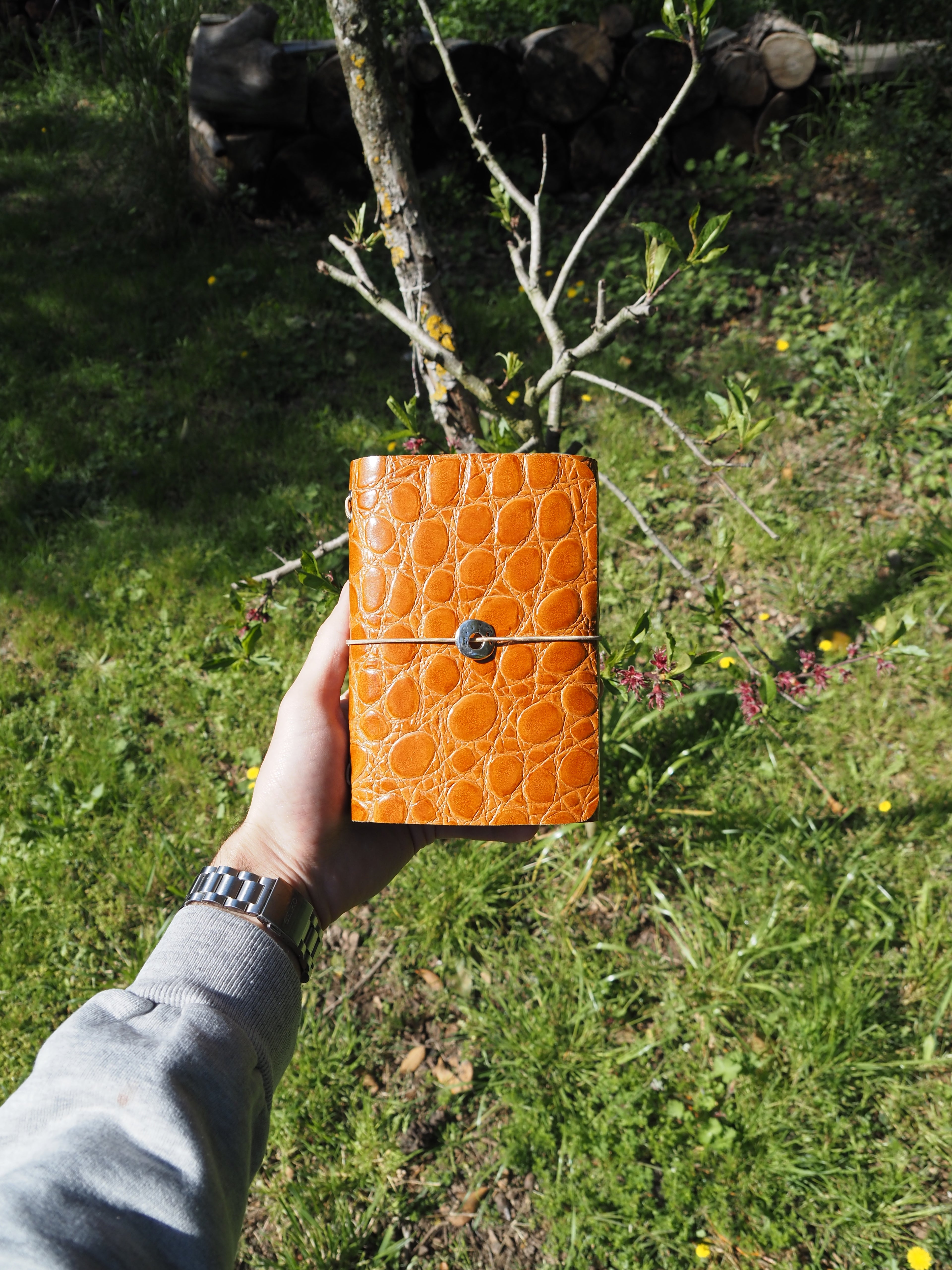 Ivory Llangardaix · Refillable Leather Case