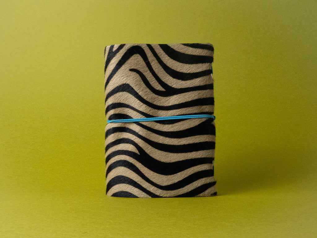 Ombra · Refillable Leather Case