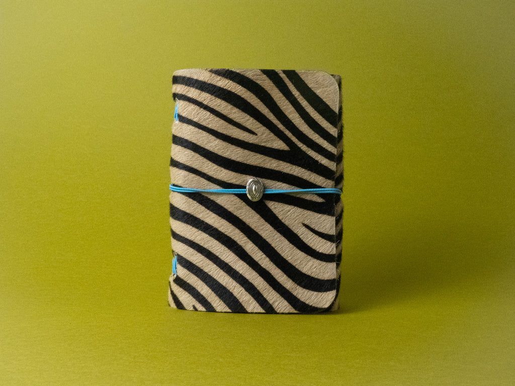 Ombra · Refillable Leather Case