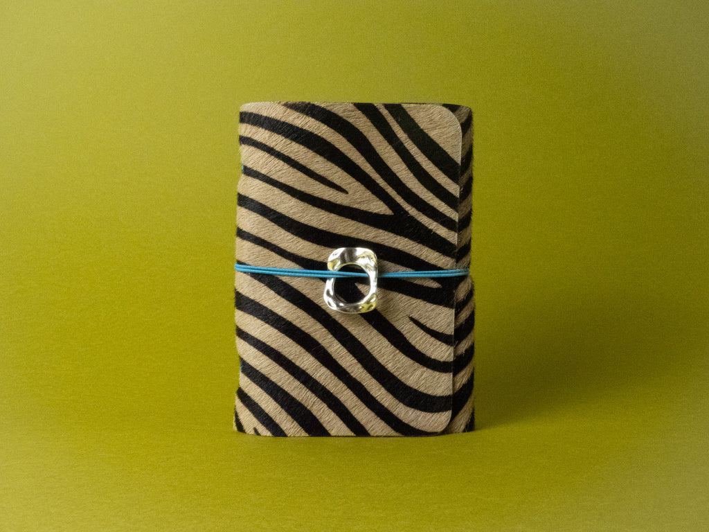 Ombra · Refillable Leather Case