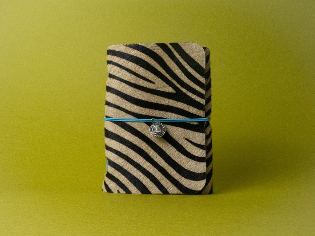 Ombra · Refillable Leather Case