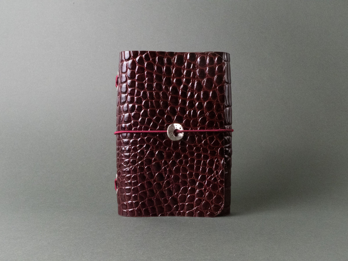 Robí · Refillable Leather Case