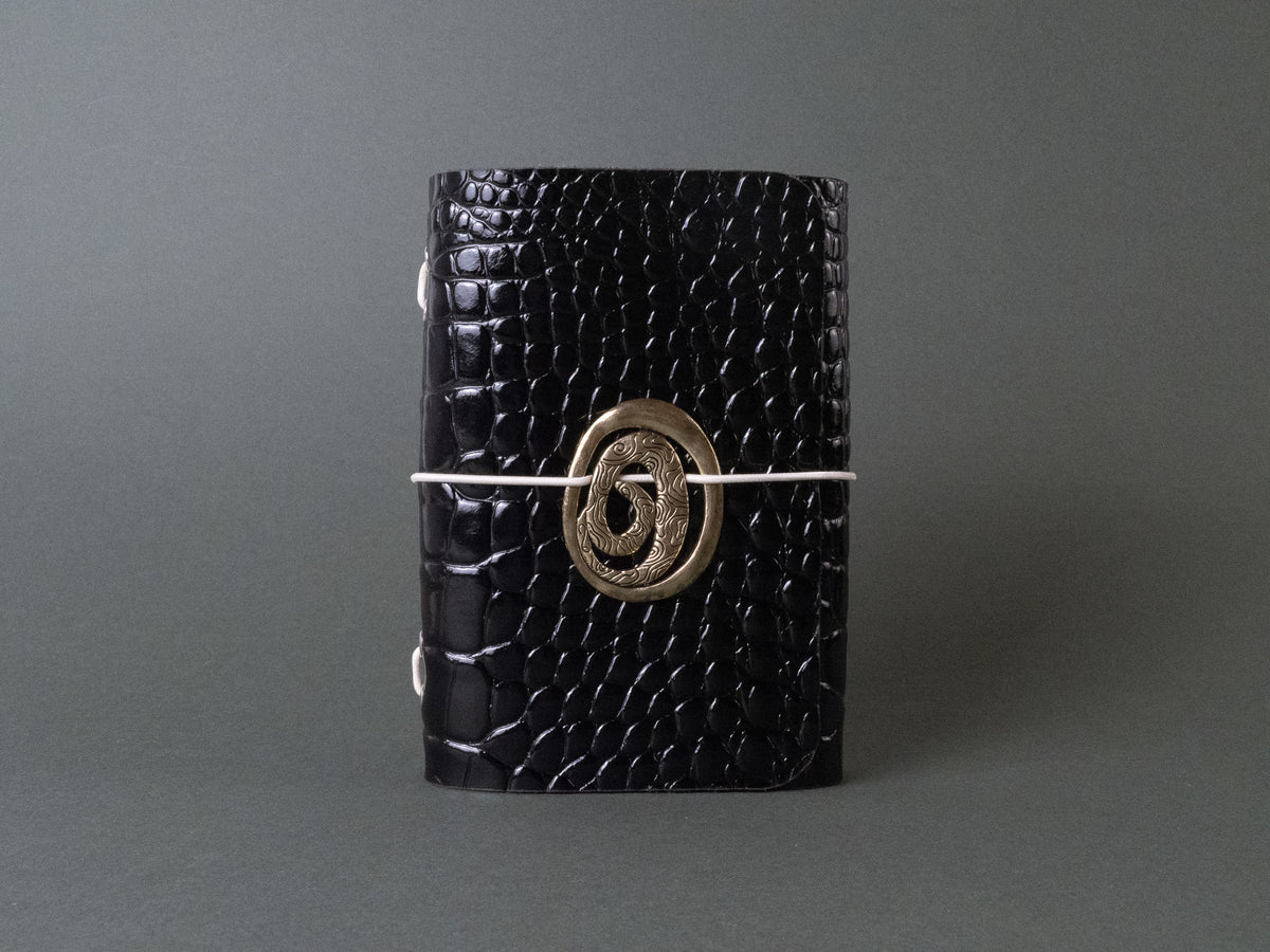 Móra Marfil · Refillable leather cover