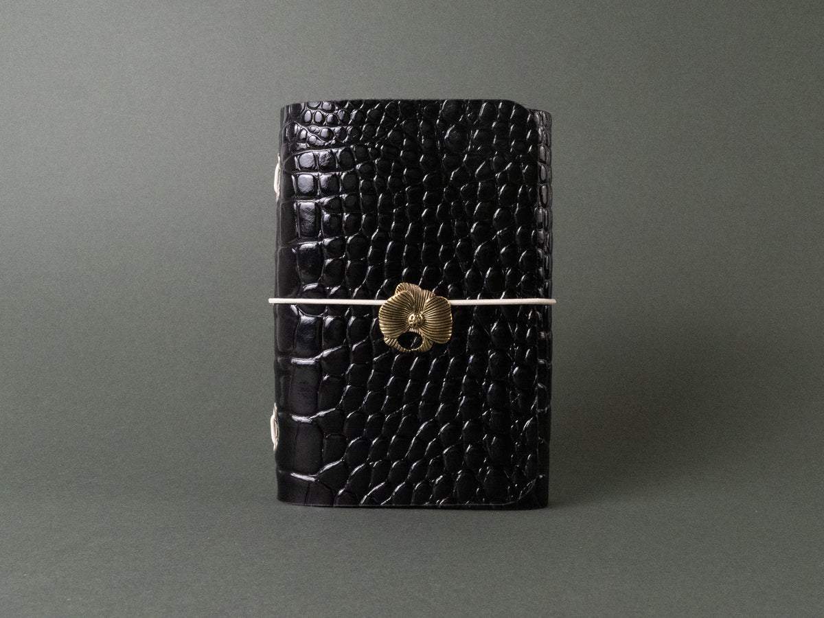 Móra Marfil · Refillable leather cover